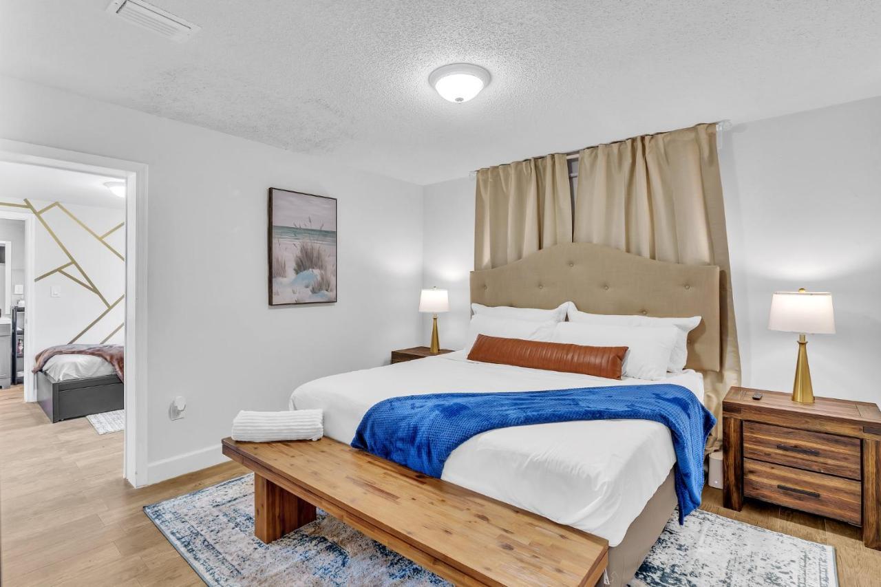 Estelo'S Place - Modern Townhouse With King Bed, Only 5 Min From The Airport! Miami Bagian luar foto