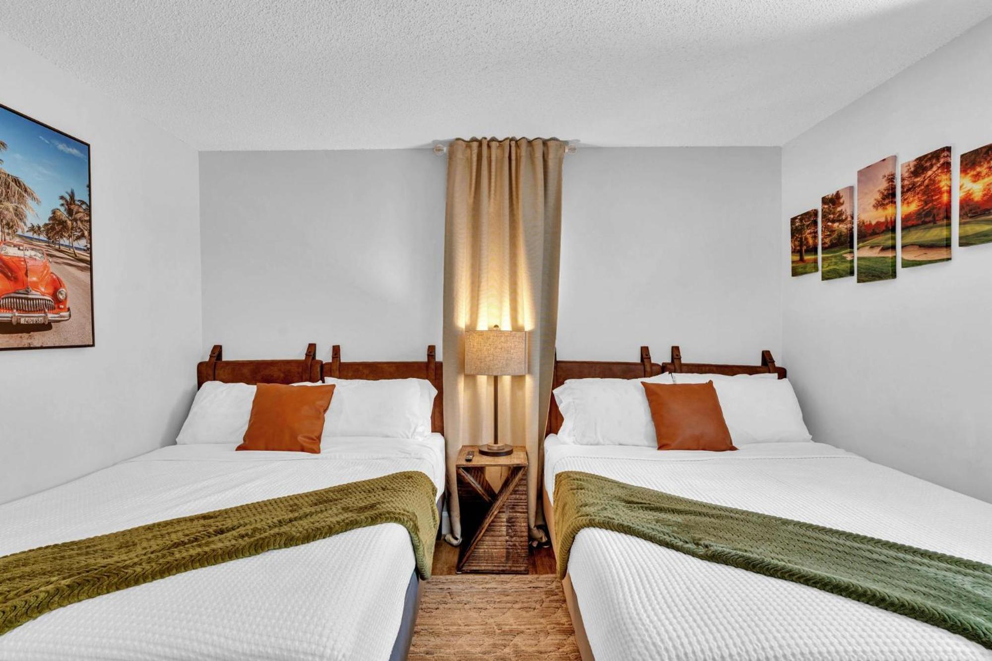 Estelo'S Place - Modern Townhouse With King Bed, Only 5 Min From The Airport! Miami Bagian luar foto